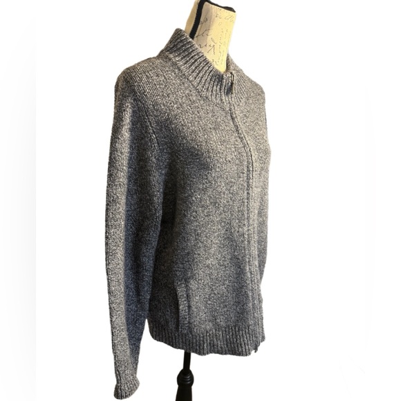 L.L. Bean Gray Women's Sweater - Picture 2 of 6